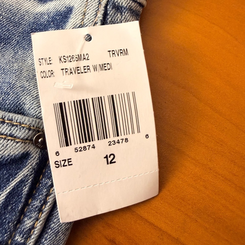 Kut from the Kloth Gidget High Rise Denim Shorts Traveler Blue 12 KS1266MA2 - Picture 8 of 13